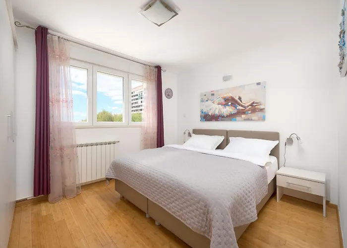 Comfortable Apartamento *